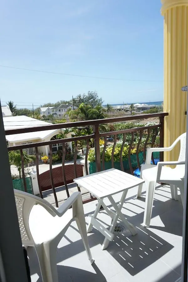 Apartment With Double Bed And Private Outdoor Kitchen Higher Heights, Barbados Christ Church