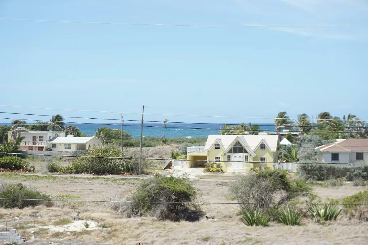 Apartment With Double Bed And Private Outdoor Kitchen Higher Heights, Barbados Christ Church