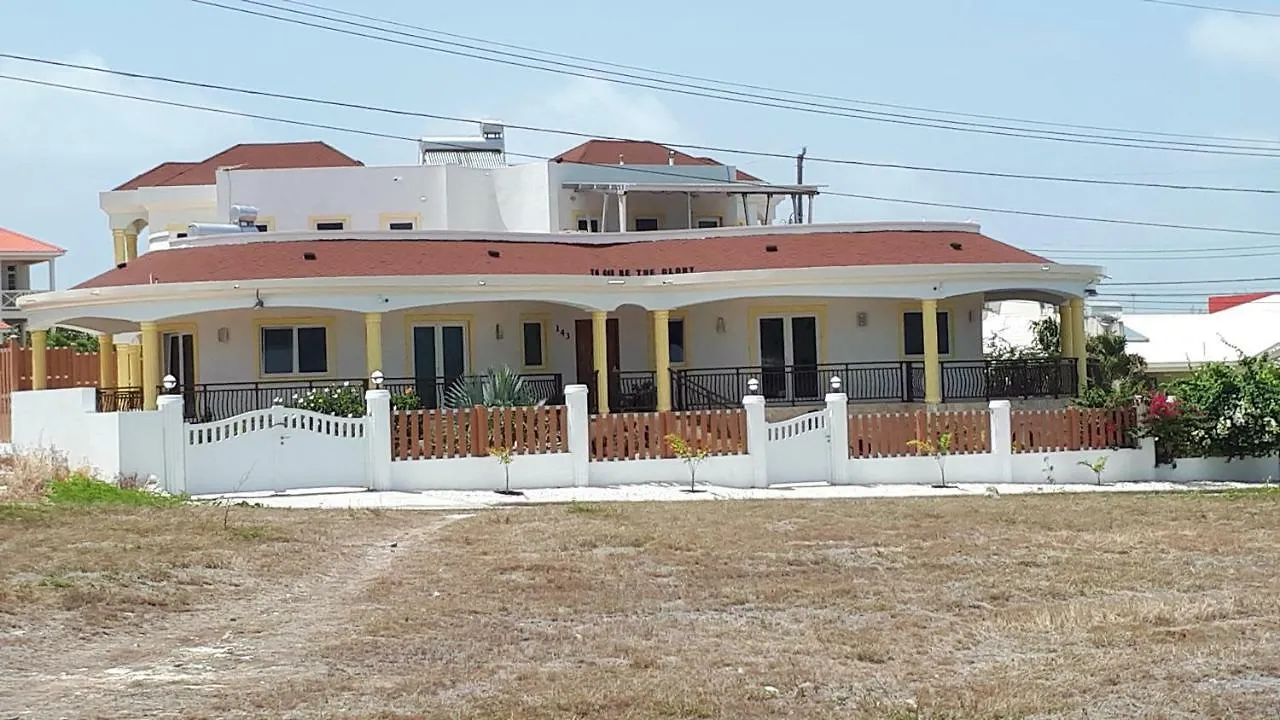 Apartment With Double Bed And Private Outdoor Kitchen Higher Heights, Barbados Christ Church 0*,  Barbados